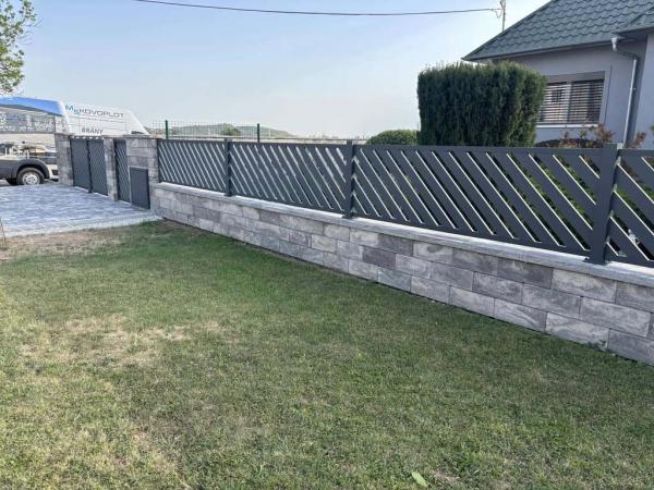 5393936488026915554295075327757024033276274n