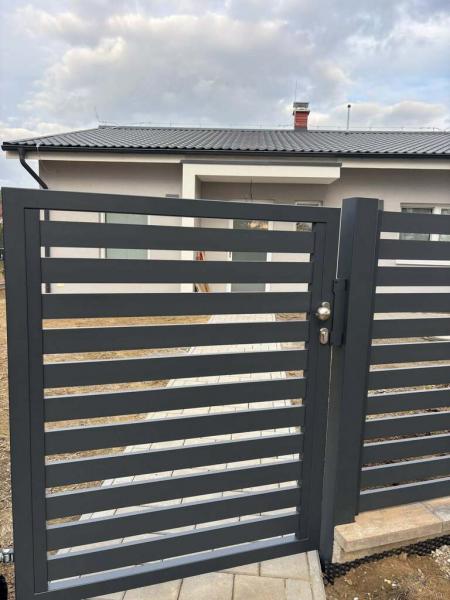 5641894698410037315982895308694114179687682n