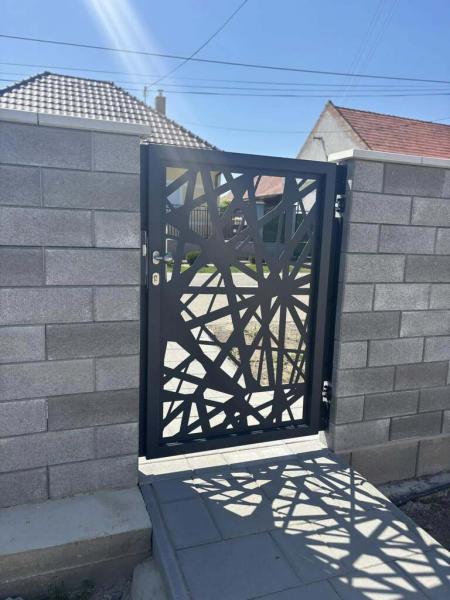 5325849737916591431994152352350137845522014n